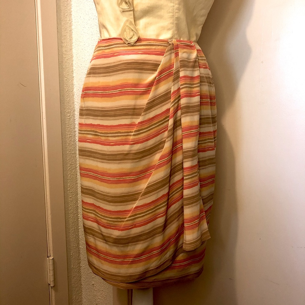 Liz Clairborne silk skirt sz 6 w/ nice underskirt